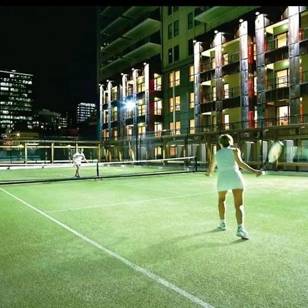 Lovely Bright Apartment With Balcony Pool And Gym Auckland Bagian luar foto