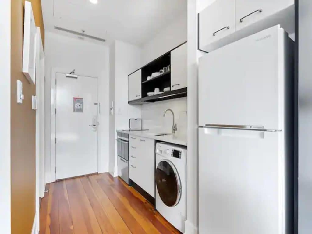 Lovely Bright Apartment With Balcony Pool And Gym Auckland Bagian luar foto