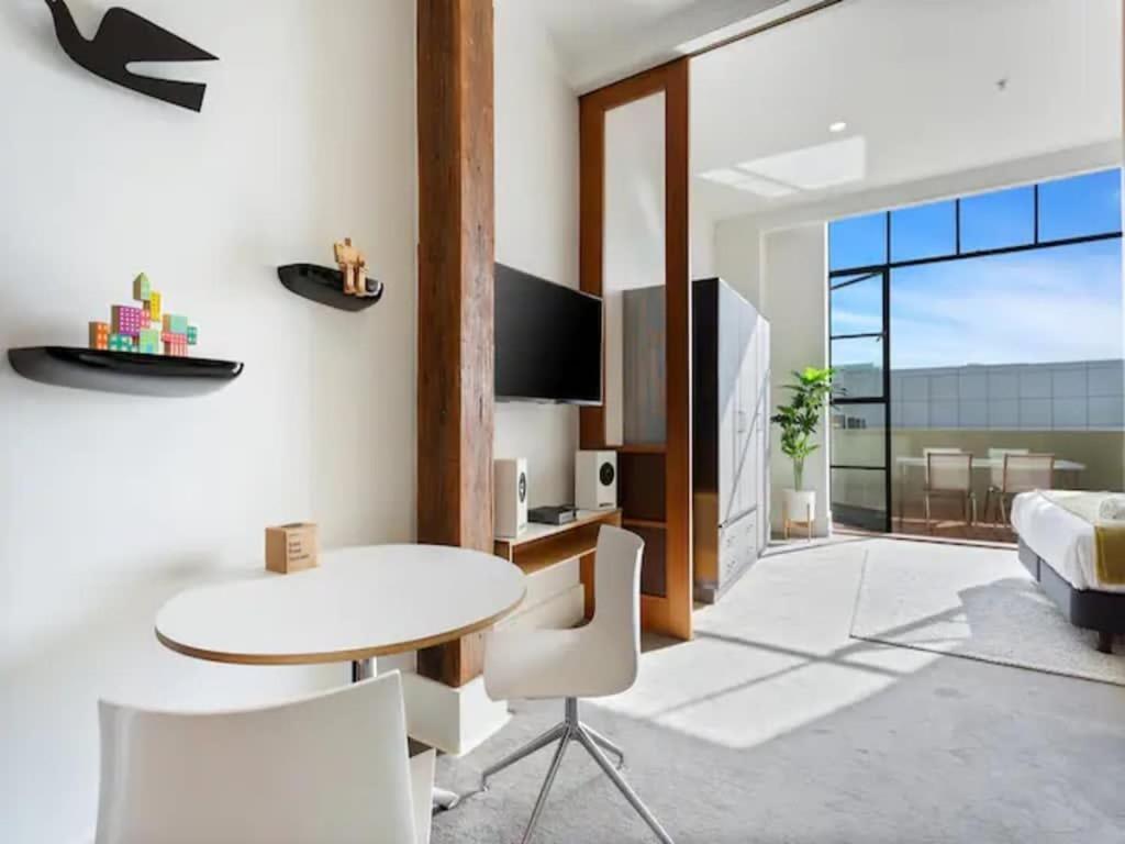 Lovely Bright Apartment With Balcony Pool And Gym Auckland Bagian luar foto